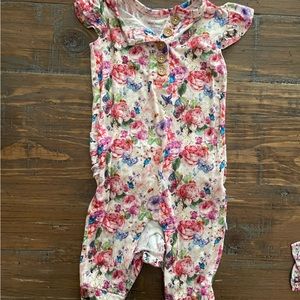 Posh peanut romper. 12-18 months